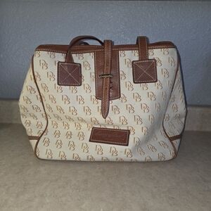 Dooney & Bourke Monogram Logo shoulder hand bag cream beige w/tan straps/lining